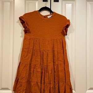 Like-new pre loved dresses and a cute top!!